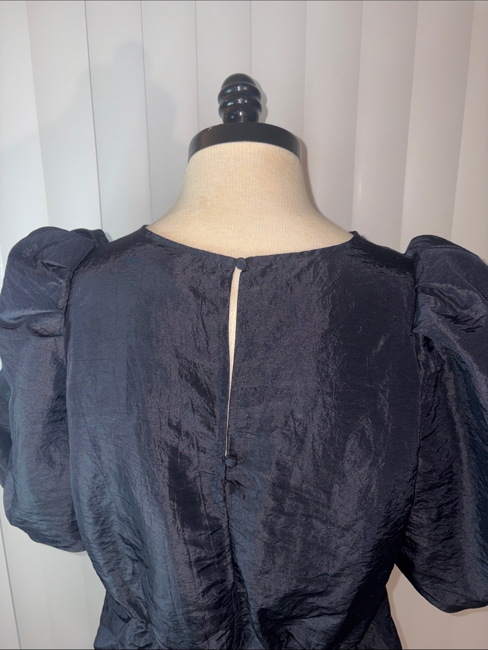 H&M Black Puff Sleeve Peplum Blouse Shimmer Windbreaker Top Medium - Picture 5 of 7